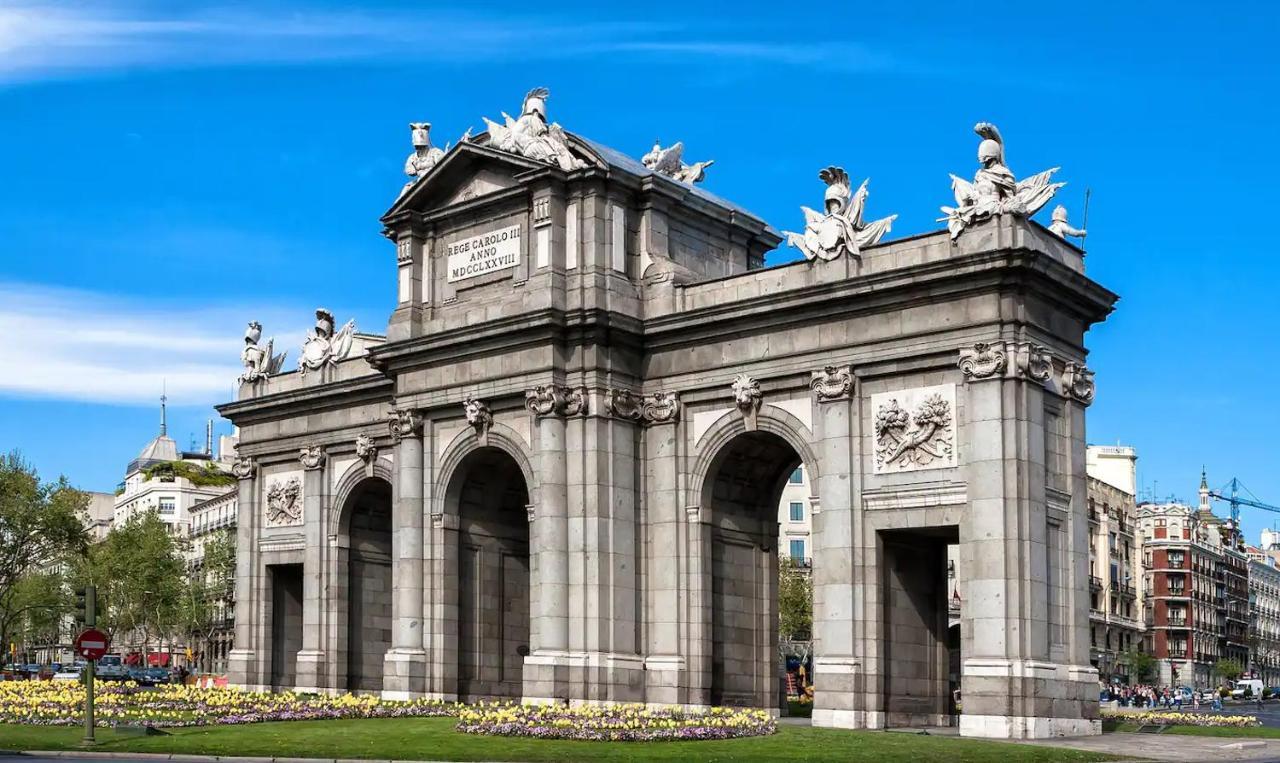 Apartamento Con Vistas Al Parque Del Retiro 马德里 外观 照片