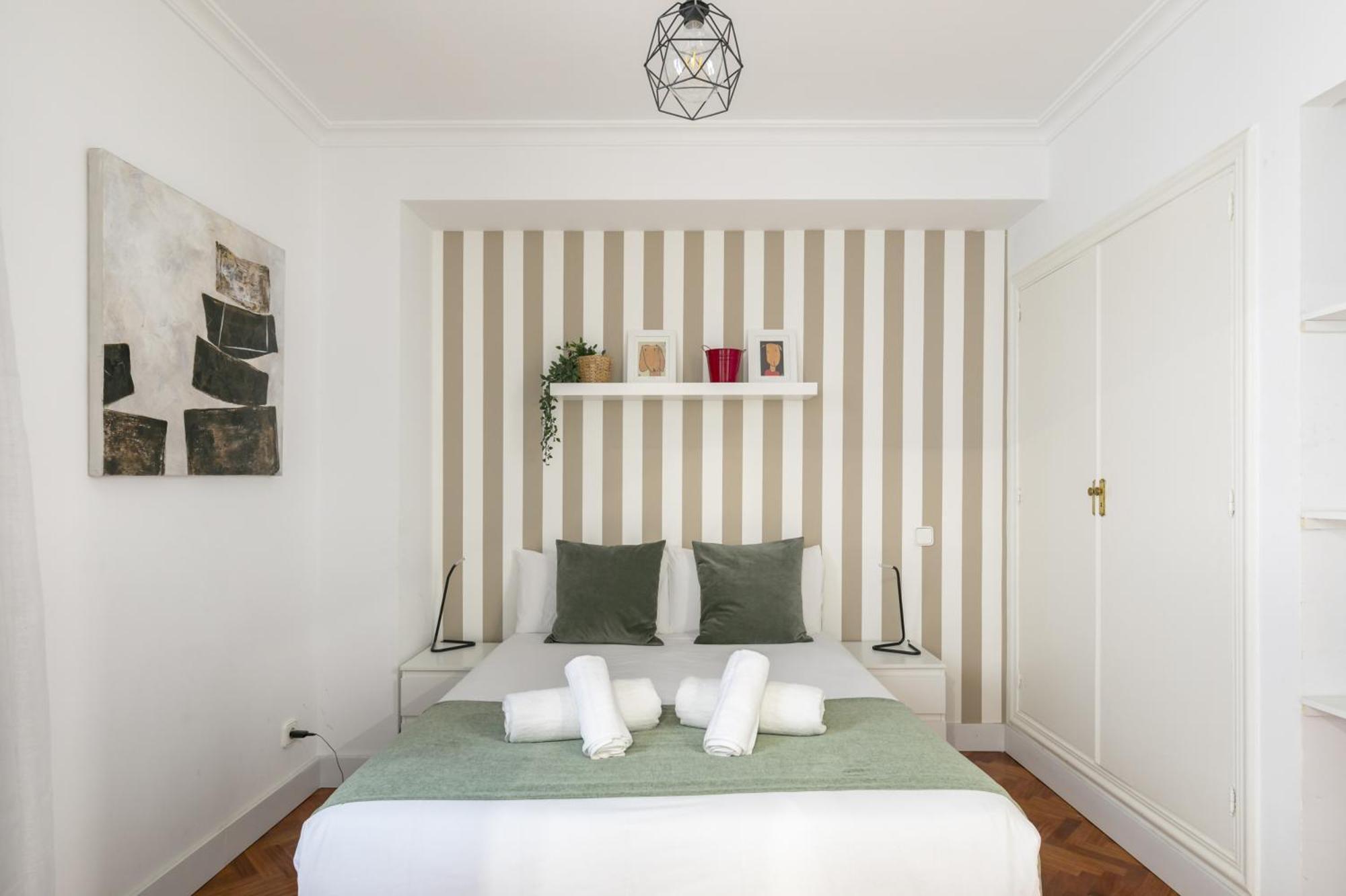 Apartamento Con Vistas Al Parque Del Retiro 马德里 外观 照片