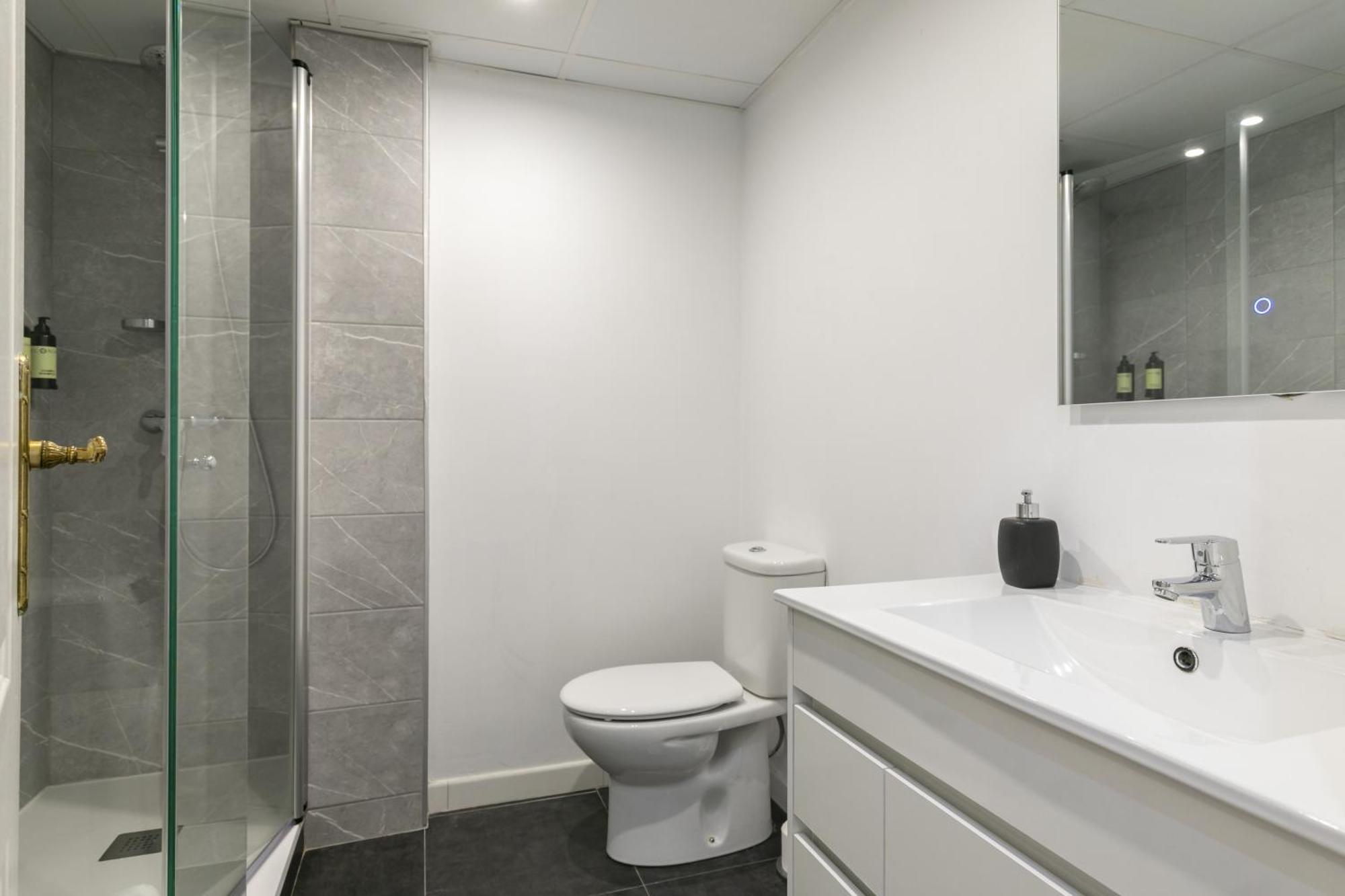 Apartamento Con Vistas Al Parque Del Retiro 马德里 外观 照片